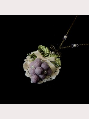 Grape Estate Classic Lolita Necklace by Alice Girl (AGL80C)